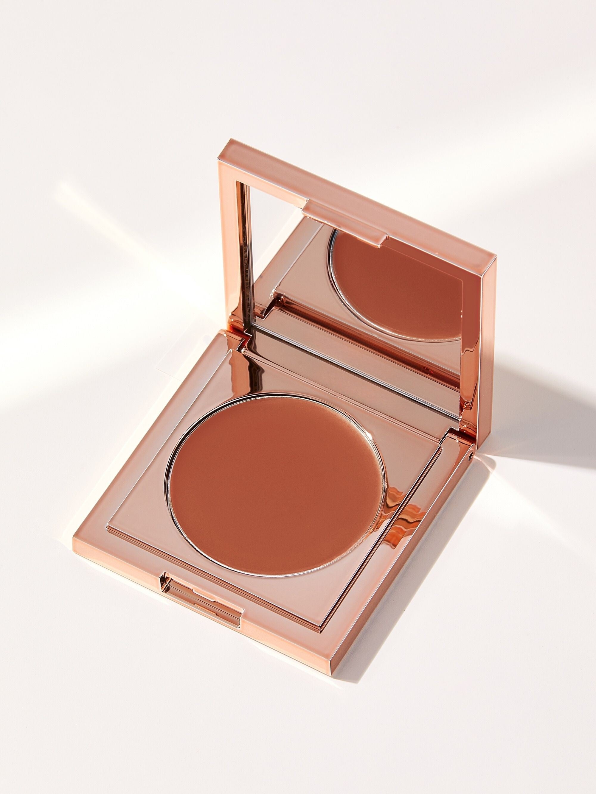 CC undereye corrector