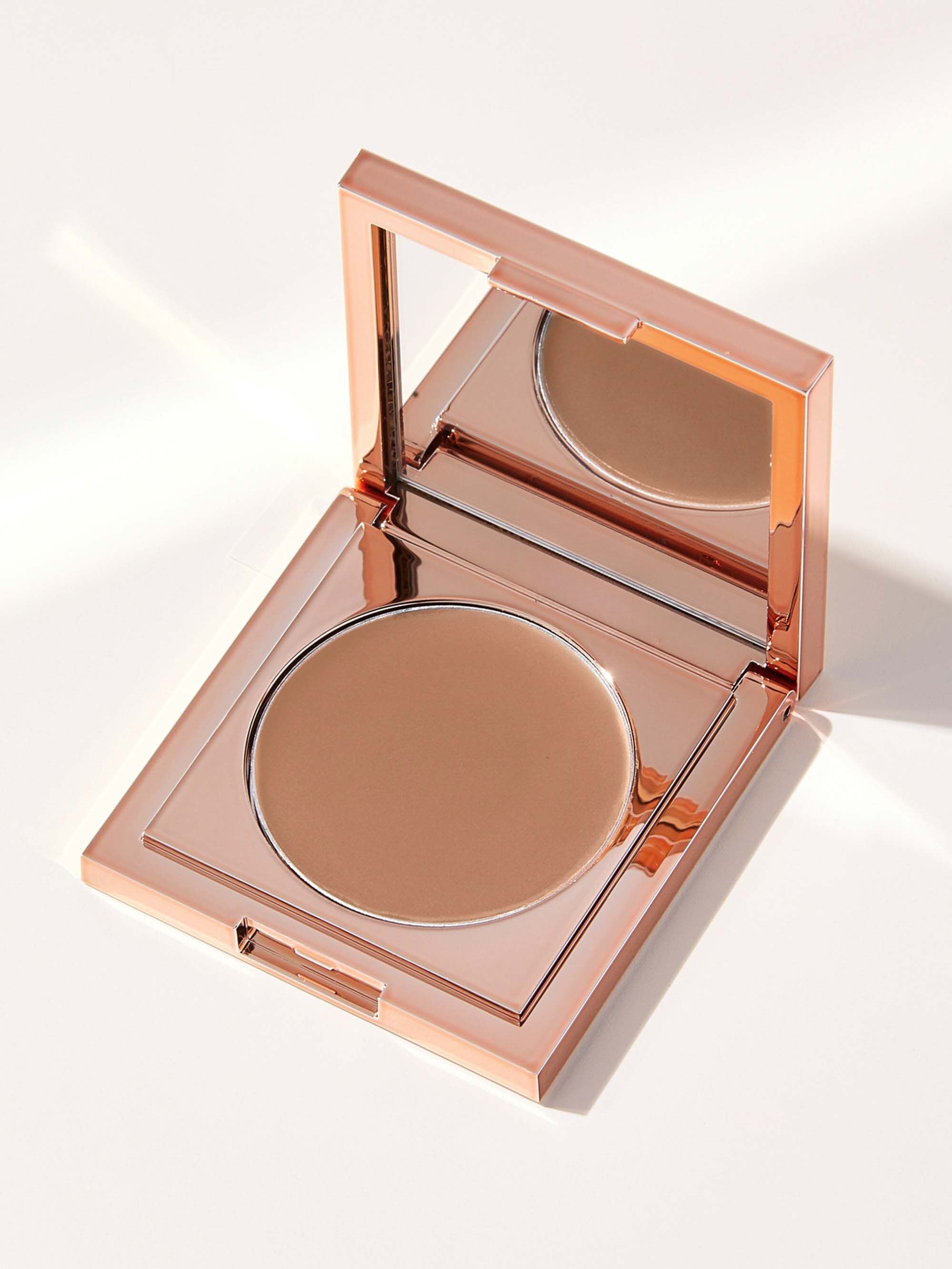 CC undereye corrector